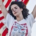 LanaDelReyRidemusicvideoAmericanflageyes_Easy-Resize_com.jpg.52a0a495d8d1397244ef0fe81d9de446.jpg